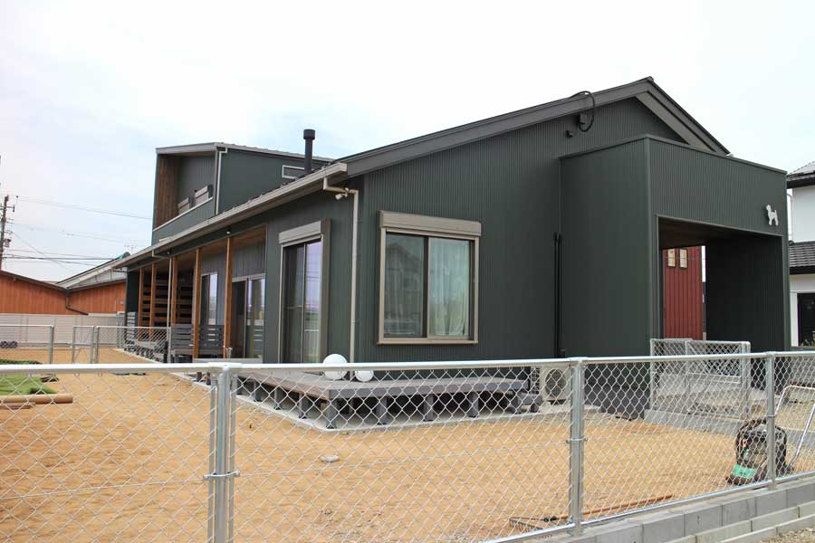 延床面積約52坪 2階建て高気密高断熱な愛犬家住宅