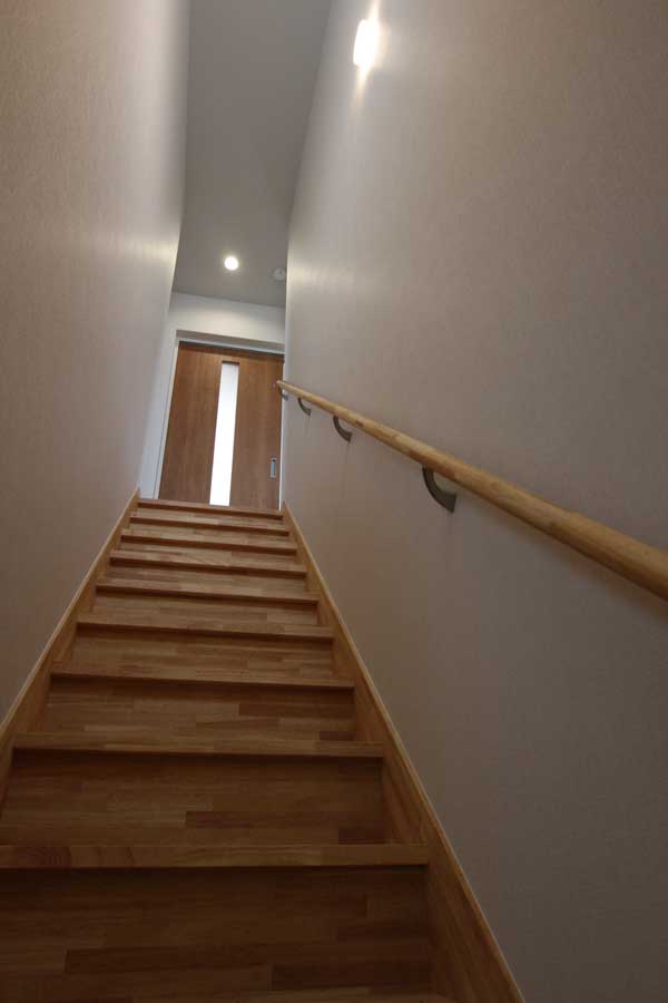 ���փz�[���K�i