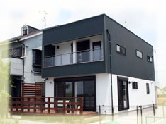 デザイナーズ住宅 ガレージ住宅 二世帯住宅の世文(愛知県豊川市の工務店):