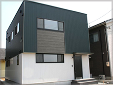 デザイナーズ住宅 ガレージ住宅 二世帯住宅の世文(愛知県豊川市の工務店):